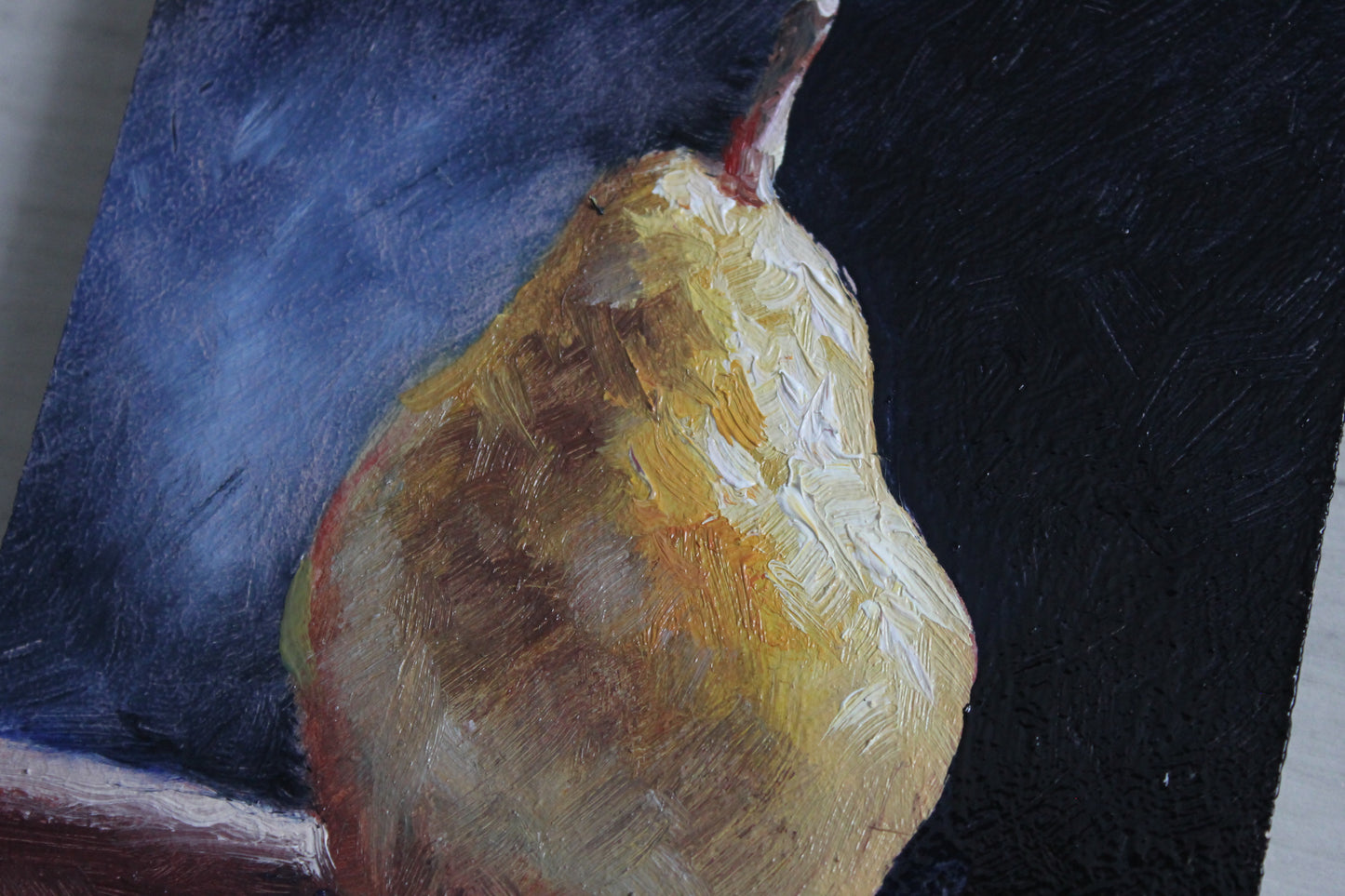 Pear on Black 4x6in